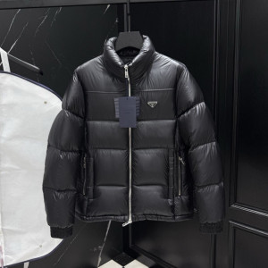 PRADA 프라다 파이핑 다운 패딩