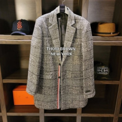 THOM BROWNE 톰브라운 시그니처 글렌 삼선 뉴 하프 코트