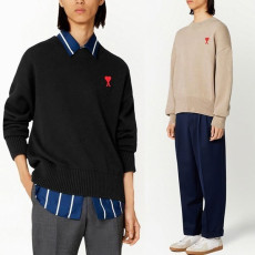 AMI 아미 스몰 레드하트 라운드 니트