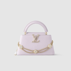 LOUIS VUITTON 루이비통 카퓌신 이스트 웨스트 미니 M25476