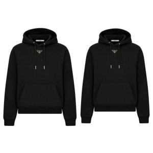 PRADA 프라다 트라이앵글 넥플레이트 후드티