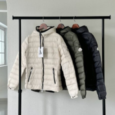 MONCLER 몽클레어 라이트 다운 후드 패딩 3COLOR
