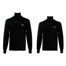 PRADA 프라다 밀라노 자수 터틀넥