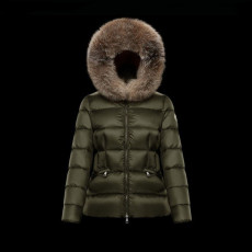 MONCLER 몽클레어 보에드 쇼트 다운 자켓