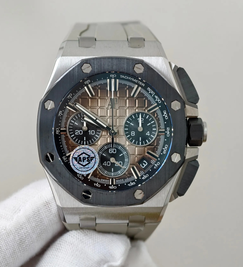 AUDEMARS PIGUET 오데마피게 로얄오크 오프쇼어 크로노그래프 브라운 다이얼 SS 세라믹 러버 밴드 43mm 26420