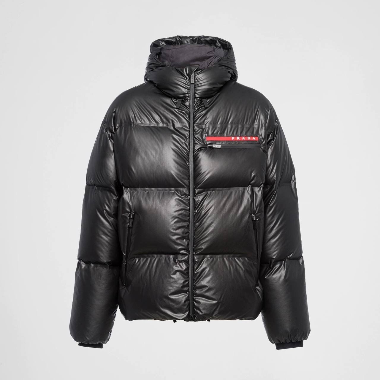 PRADA 프라다 라이트 나일론 후드 패딩 재킷