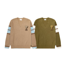 AMI 아미 8201 빅 하트 칼리지 V넥 스웨터