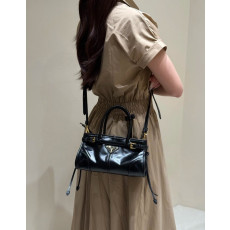 ●프라다 보니 미니 가죽 핸드백●