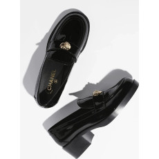 ●실사● 샤넬 하트 턴락 로퍼