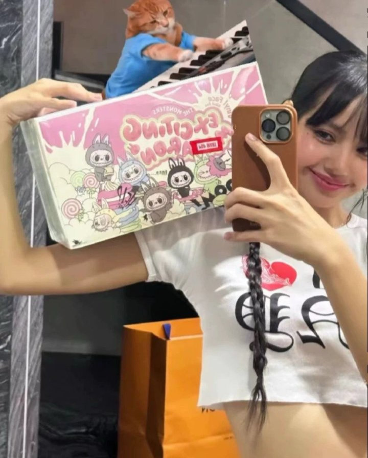 CHROME HEARTS 크롬하츠 여성 하트 크롭 반팔 2COLOR