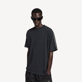 BALENCIAGA 발렌시아가 스트라이프 미디엄 핏 티셔츠