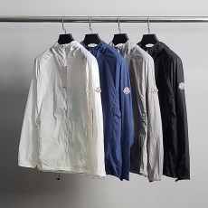 ●6월 판매 4위● MONCLER 몽클레어 로고와펜 클래식 윈드자켓
