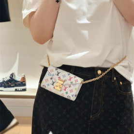 LOUIS VUITTON 루이비통 메티스 숄더백 M4625Z