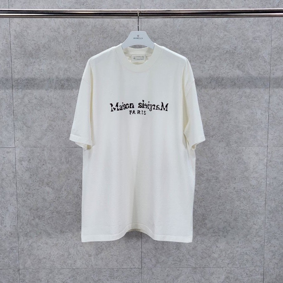 MAISON MARGIELA 메종마르지엘라 파리로고 반팔 티셔츠 2COLOR