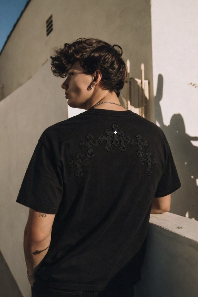 CHROME HEARTS 크롬하츠 쉐도우 세메터리 빈티지 패치 스틸 로고 숏 슬리브 티셔츠