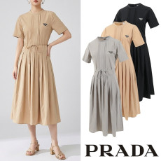  PRADA 프라다 클래식 삼각 웨이스트 셔링 원피스