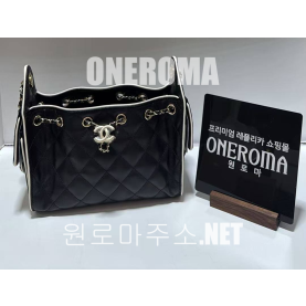 김*진 고객님 샤넬 25백 블랙&화이트