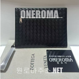 안*민 고객님 보테가베네타 인트레치아토 가죽 파우치