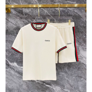 GUCCI 구찌 607119 시그니처 웹 라인 반팔&반바지 세트