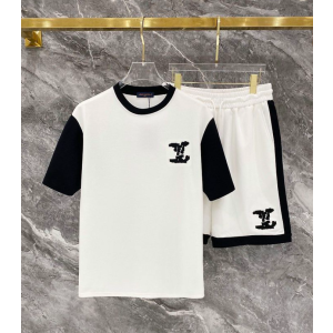 LOUIS VUITTON 루이비통 607118 시그니처 자수 로고 배색 반팔&반바지 세트 3COLOR