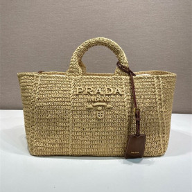 PRADA 프라다 크로셰 토트백 1BG635