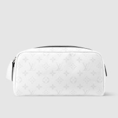 LOUIS VUITTON 루이비통 트루스 토일레트 돕 키트 M27794