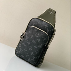 LOUIS VUITTON 루이비통 슬링백 PM M28735