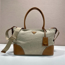 PRADA 프라다 토트백 1BG659