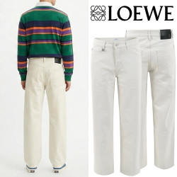 LOEWE 로에베 엠보 스트레이트진