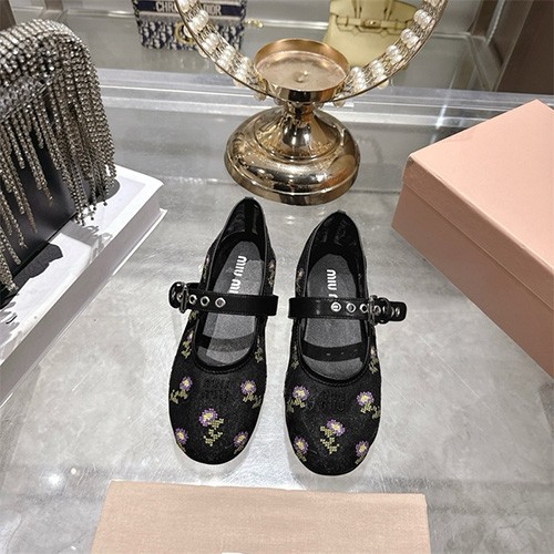 MIUMIU 미우미우 여성용 단화 M84753 2COLOR