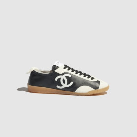 CHANEL 샤넬 CC 로고 레더 로우탑 스니커즈 G47125 2COLOR