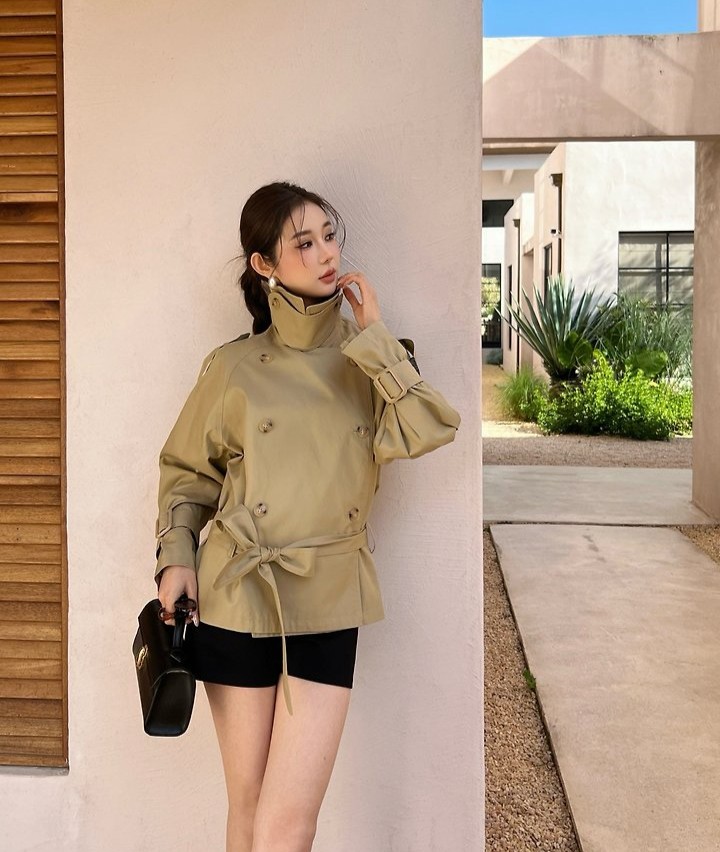 CELINE 셀린느 숏 트렌치코트