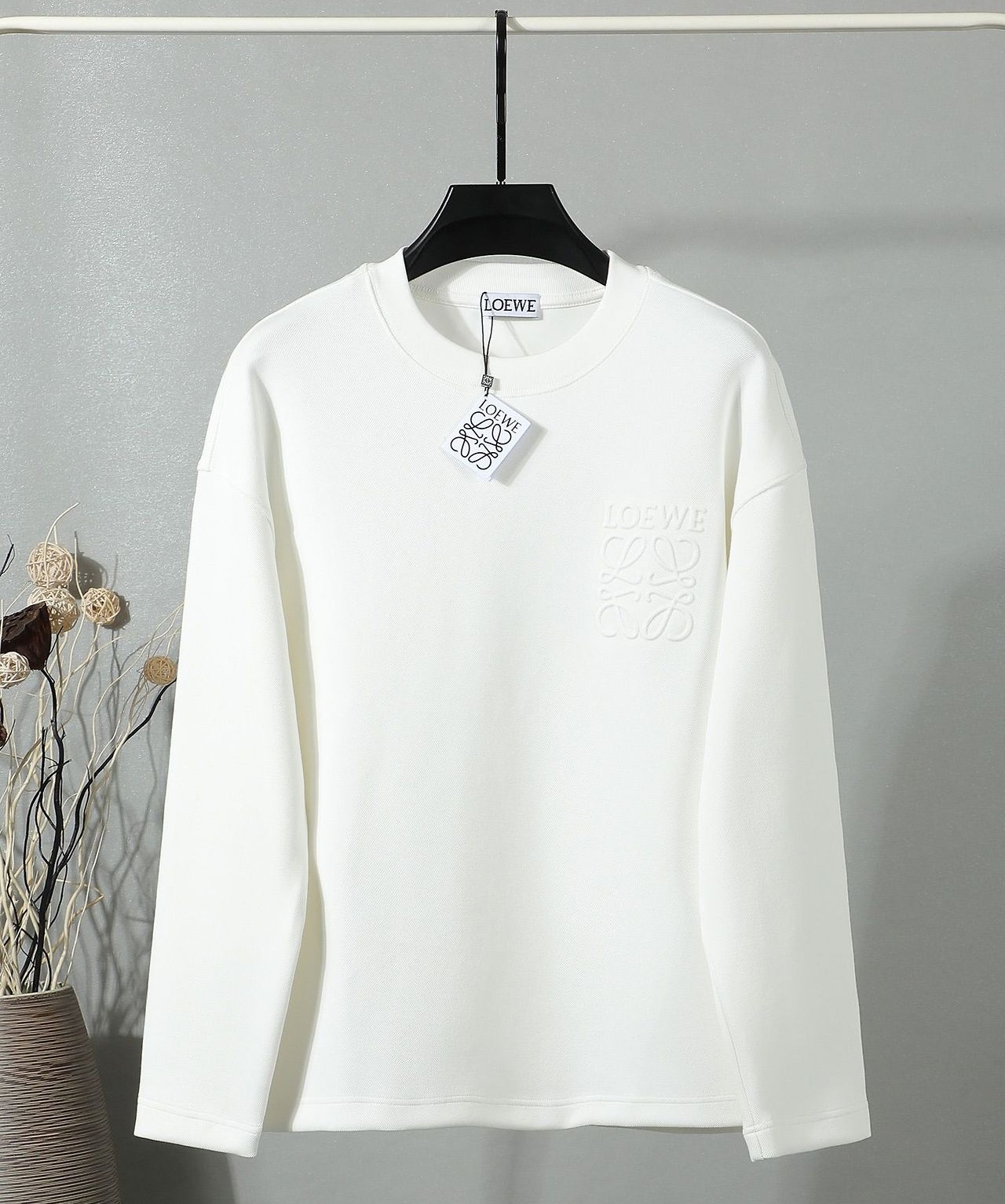 LOEWE 로에베 60063 엠보 아나그램 로고 스웨트 셔츠 3COLOR