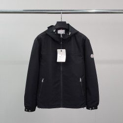 MONCLER 몽클레어 프리미엄 와펜 레터링 자켓