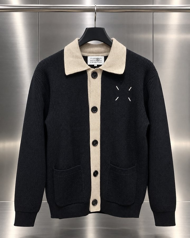 MAISON MARGIELA 메종마르지엘라 MM6 배색 카라 니트 가디건