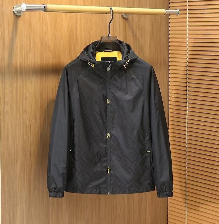 FENDI 펜디 로고포인트 바람막이