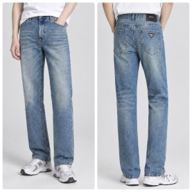 PRADA 프라다 메탈삼각패치 중청진
